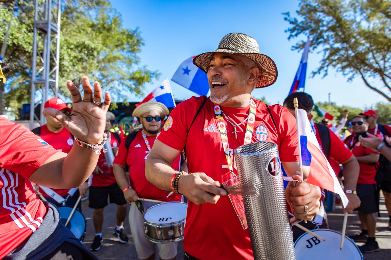Americas Cup, DHL Express