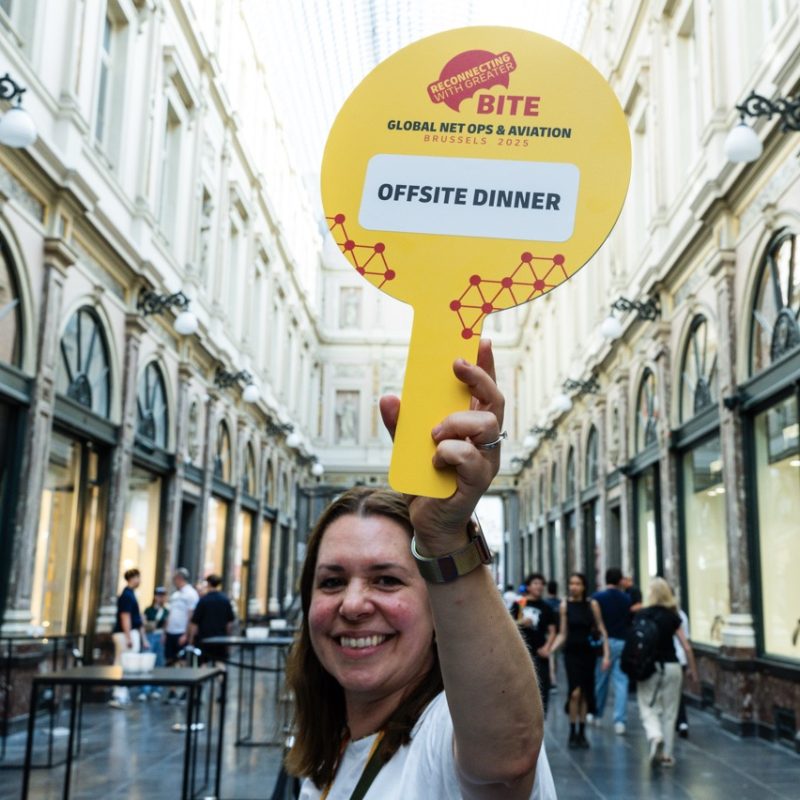 2dc19ec2eadd92170093fefc Large 2dc19ec2eadd92170093fefc Large